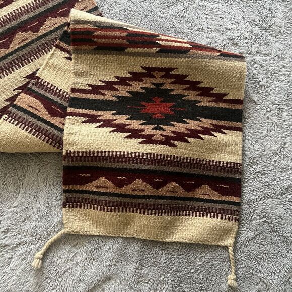 El Paso Saddle Blanket Co. Maya Modern Wool Table Runner Southwest  78.5”X15” - Picture 5 of 10